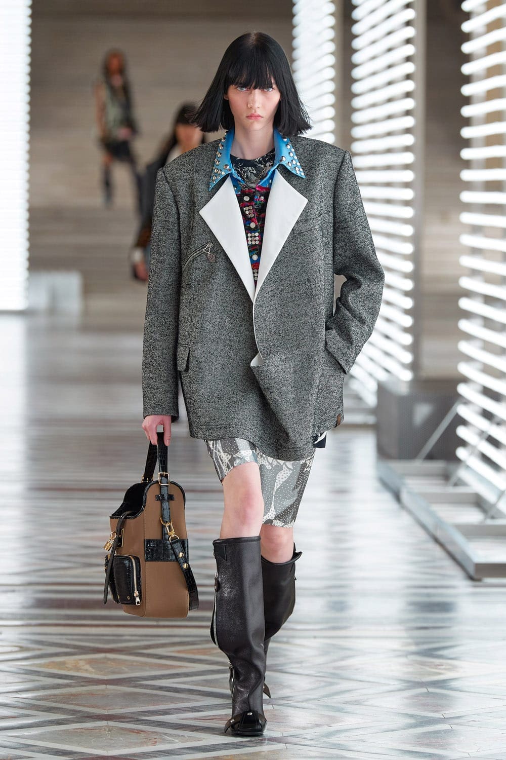 ルイヴィトン2021年から2022年秋冬 RUNWAY マガジン