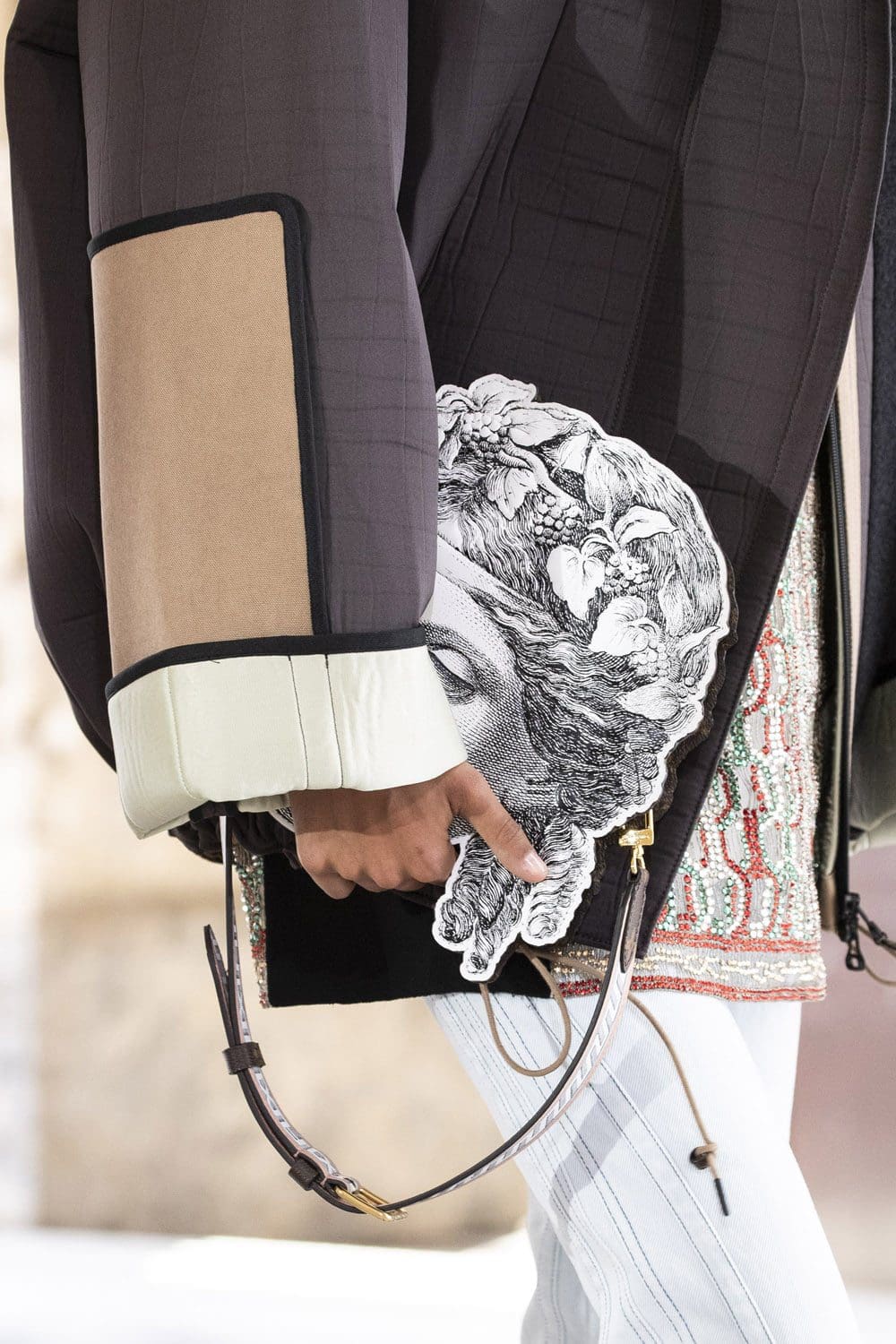 Louis Vuitton Otoño Invierno 2021-2022 -Detalles por RUNWAY REVISTA