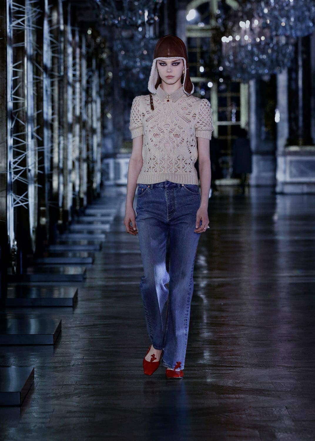 Dior秋季2021-2022通过 RUNWAY 杂志