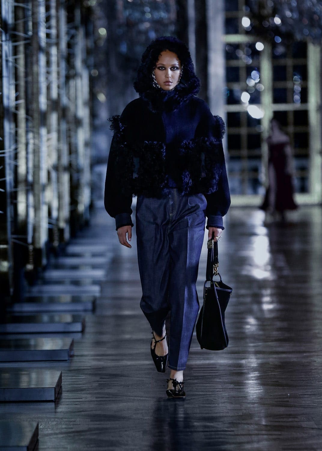 Dior秋季2021-2022通过 RUNWAY 杂志