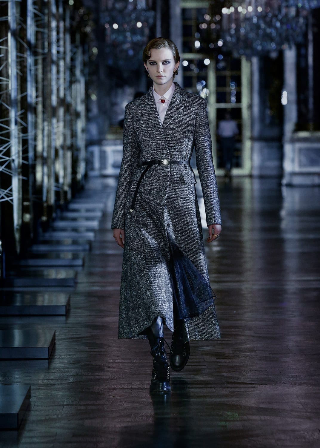 Dior秋季2021-2022通过 RUNWAY 杂志