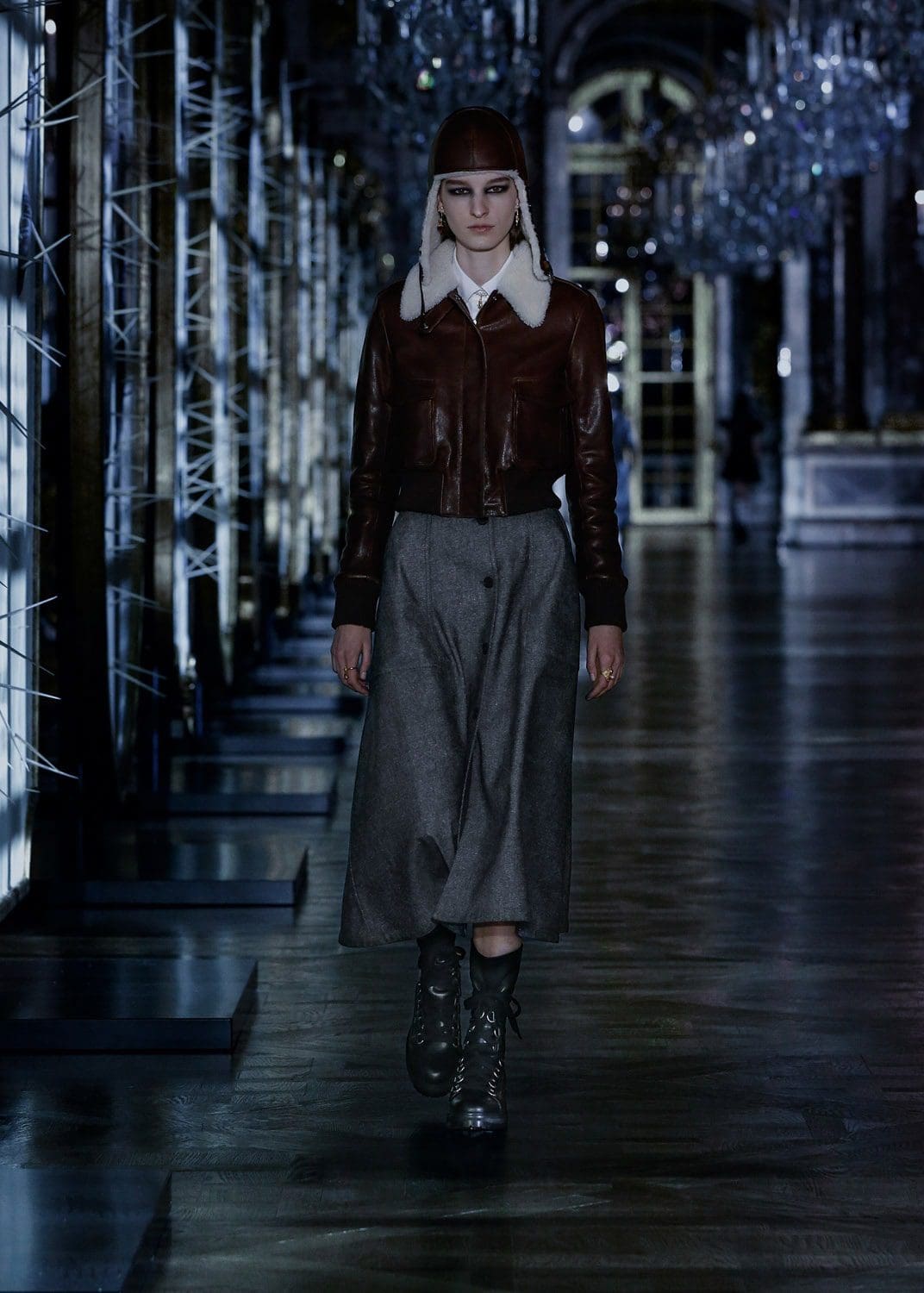 Dior秋季2021-2022通过 RUNWAY 杂志