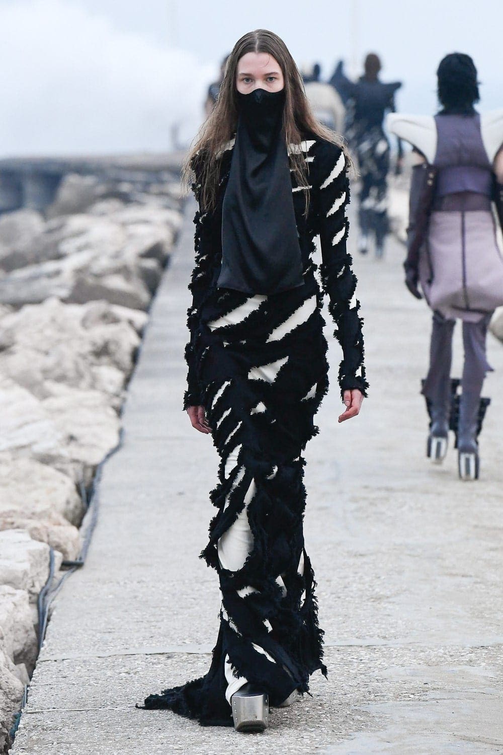 Rick Owens Fall Winter 2021-2022 by RUNWAY MAGAZINE