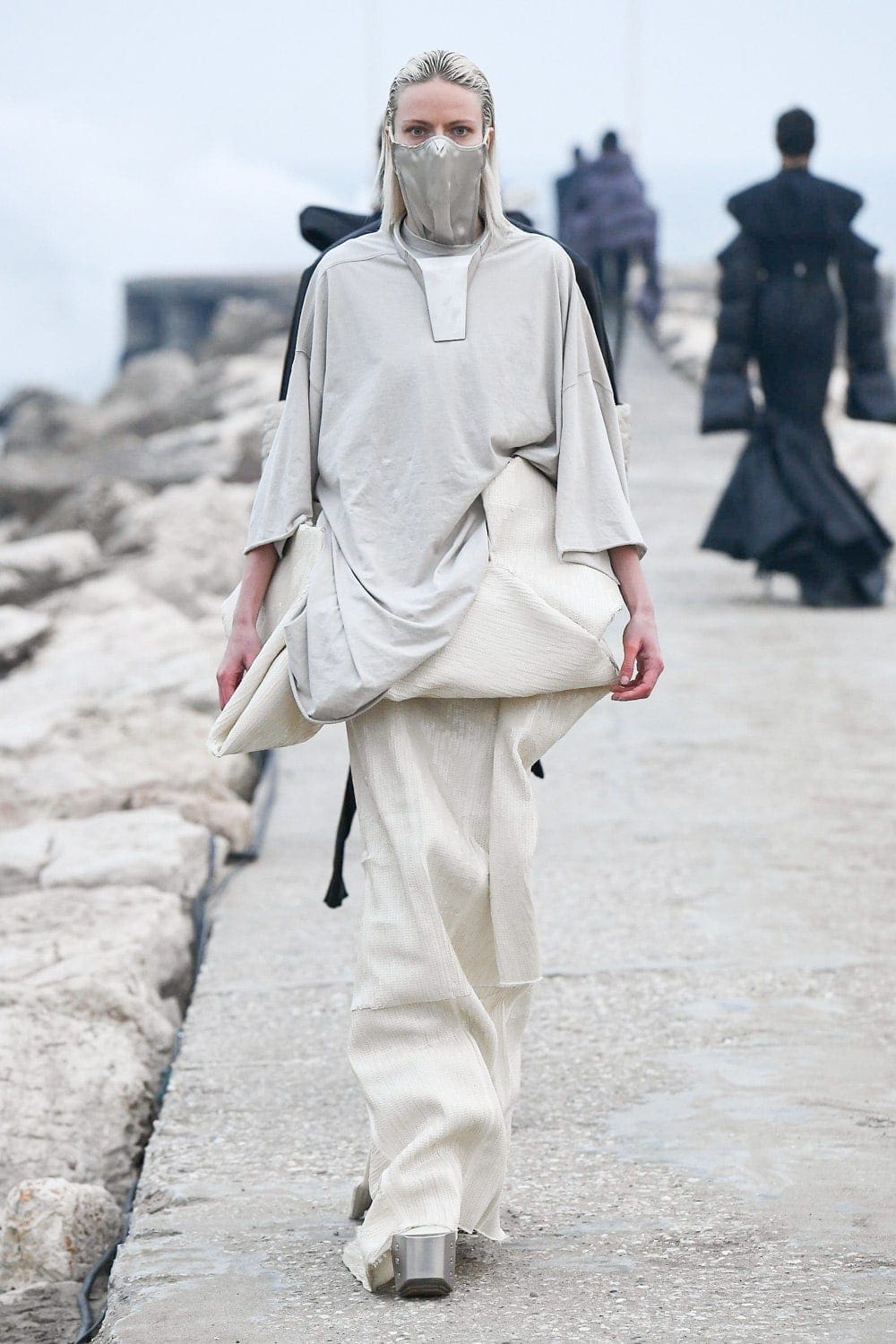Rick Owens Fall Winter 2021-2022 by RUNWAY MAGAZINE