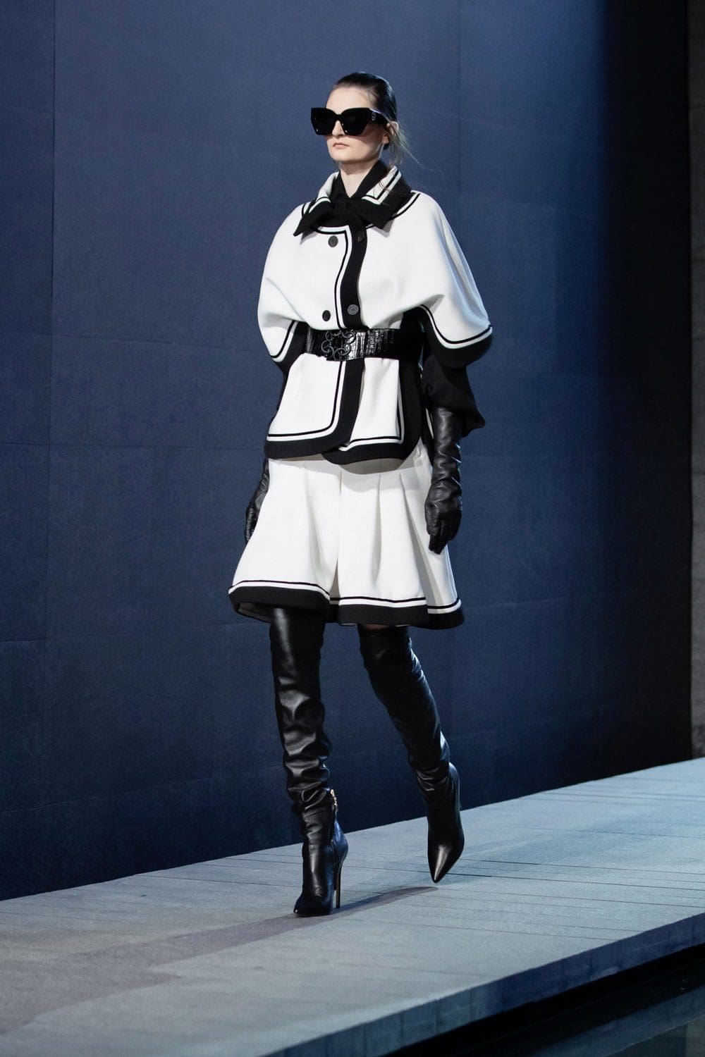 Elie Saab秋季2021-2022巴黎by RUNWAY 杂志