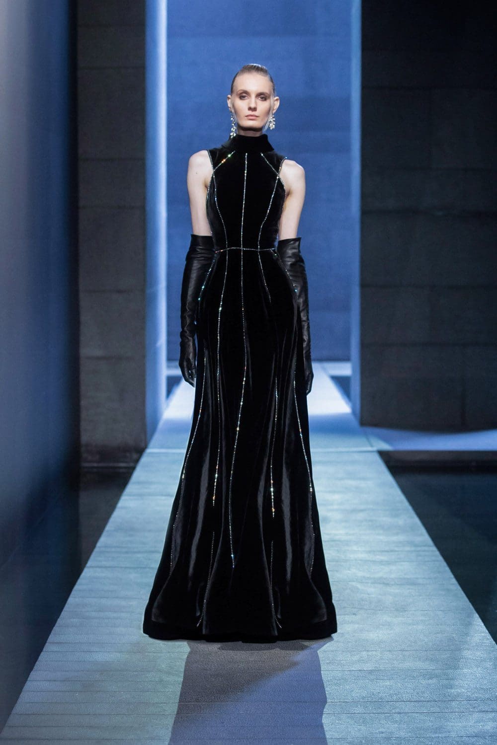 Elie Saab秋季2021-2022巴黎by RUNWAY 杂志
