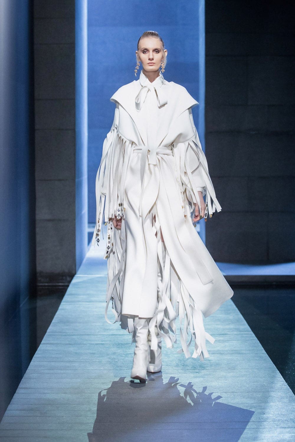 Elie Saab秋季2021-2022巴黎by RUNWAY 杂志