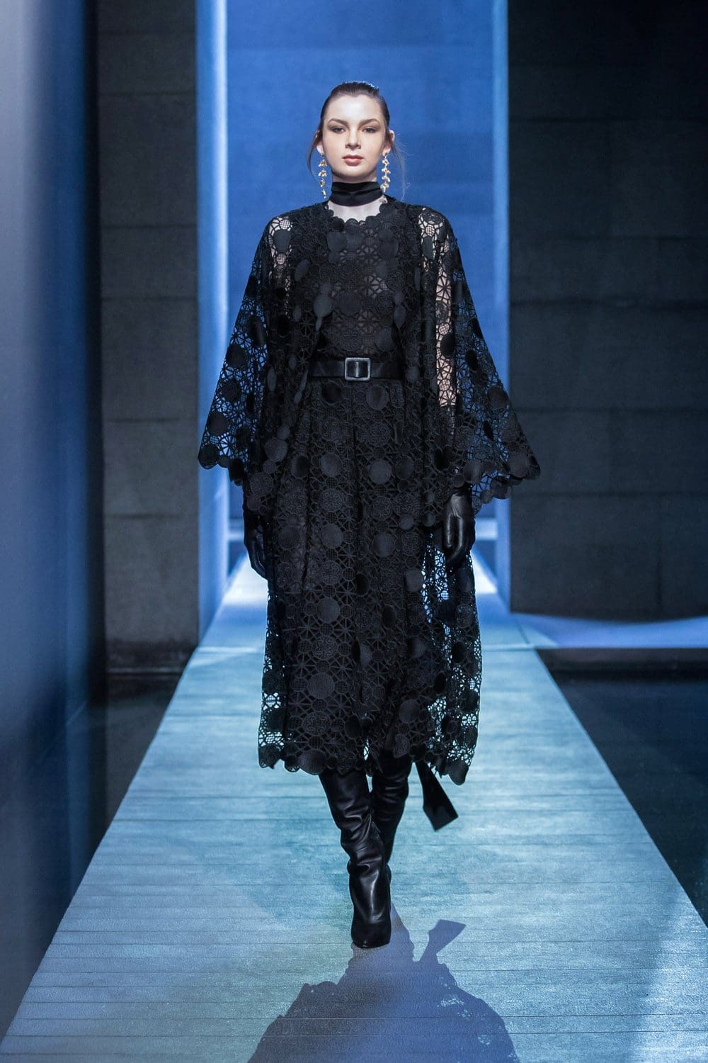Elie Saab秋季2021-2022巴黎by RUNWAY 杂志