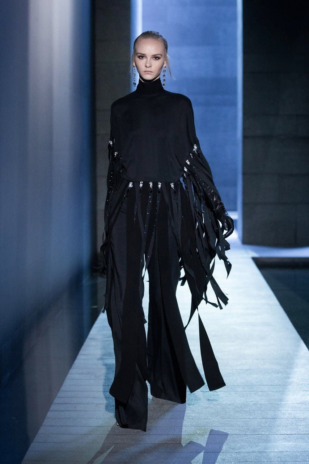 Elie Saab秋季2021-2022巴黎by RUNWAY 杂志