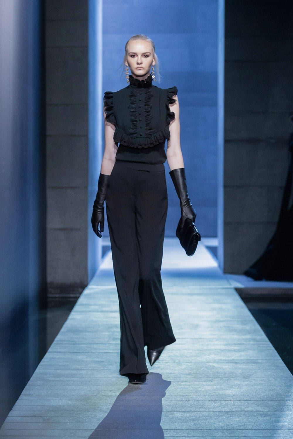 Elie Saab秋季2021-2022巴黎by RUNWAY 杂志
