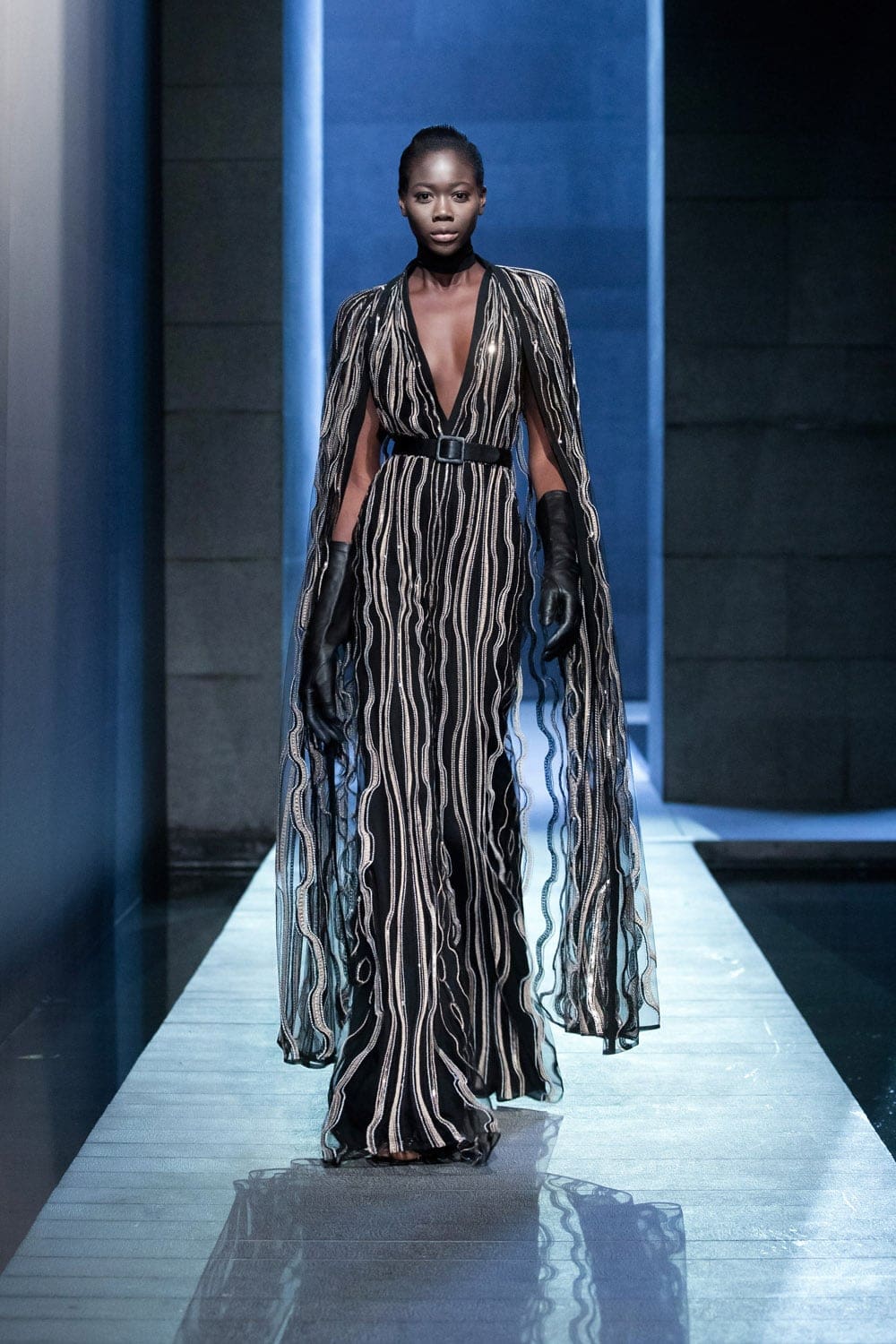 Elie Saab秋季2021-2022巴黎by RUNWAY 杂志