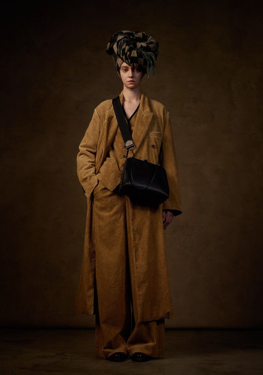 Uma Wang Fall Winter 2021-2022 Paris by RUNWAY MAGAZINE