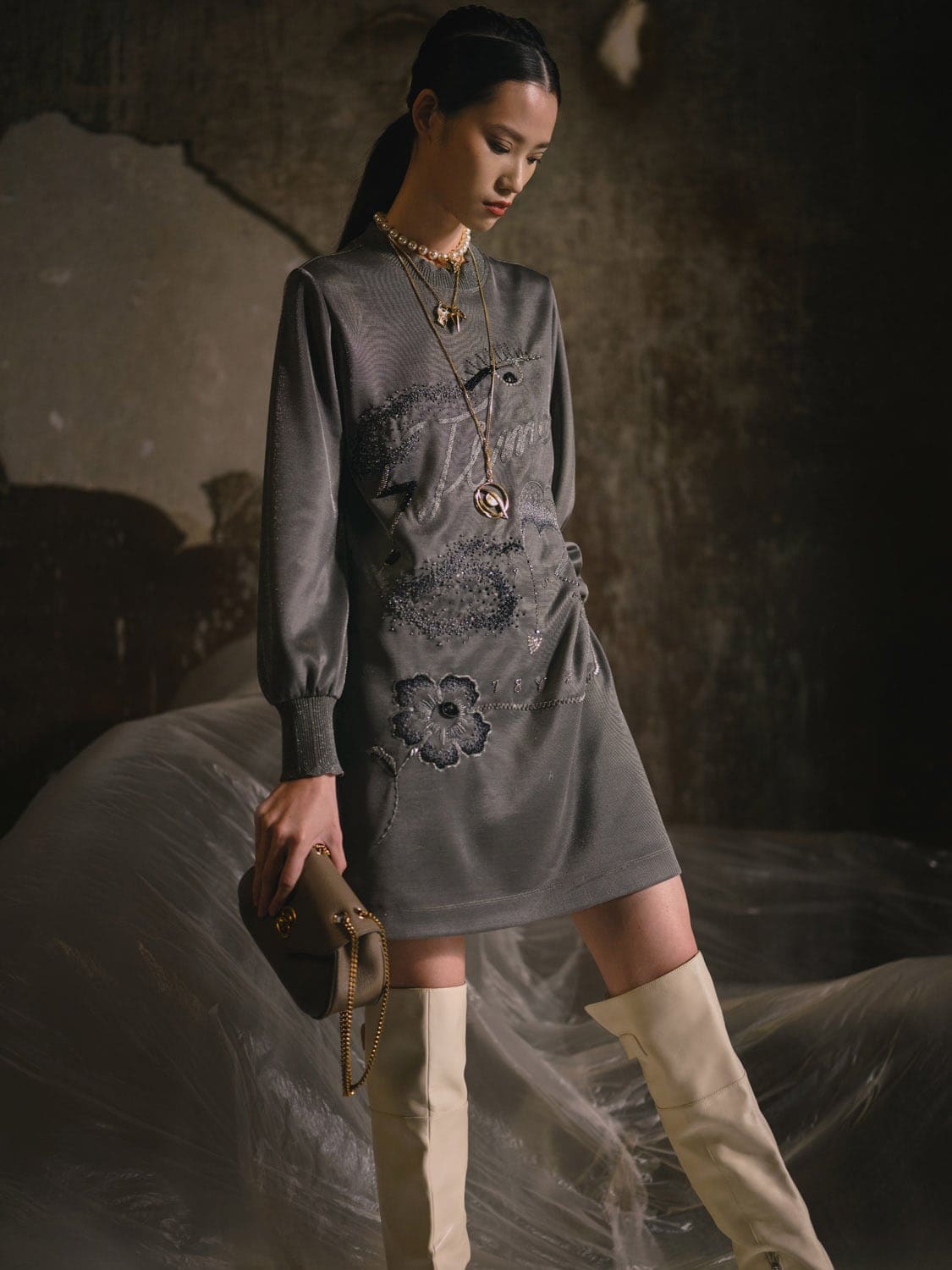 Shiatzy Chen Automne 2021-2022 Paris par RUNWAY MAGAZINE
