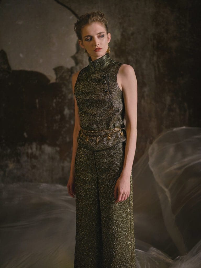 Shiatzy Chen Fall 2021-2022 Paris by RUNWAY MAGAZINE