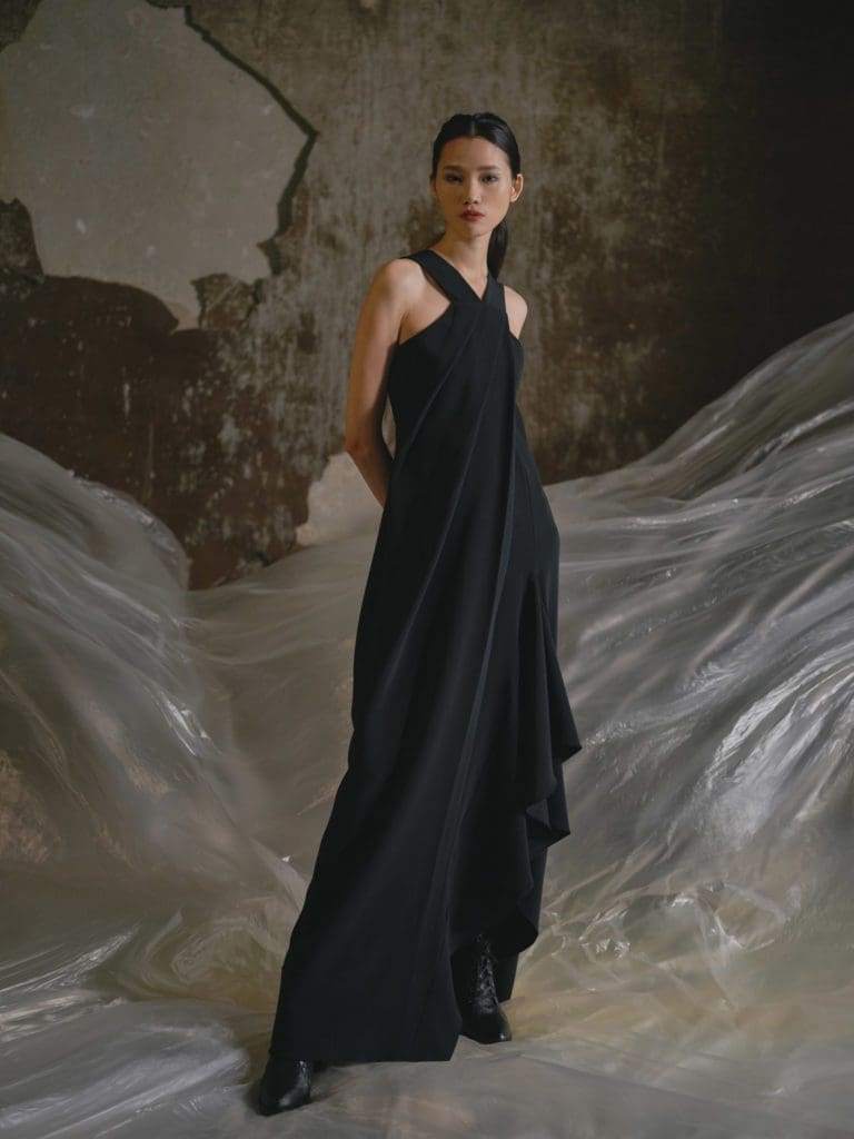 Shiatzy Chen Fall 2021-2022 Paris by RUNWAY MAGAZINE