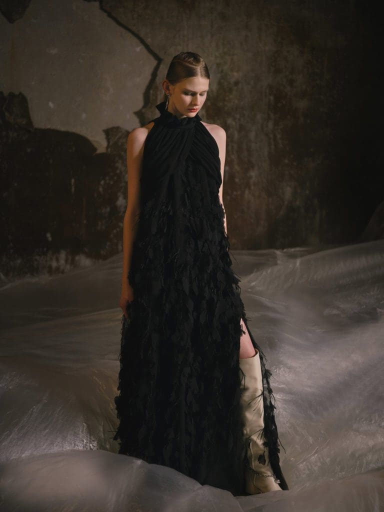Shiatzy Chen Fall 2021-2022 Paris by RUNWAY MAGAZINE