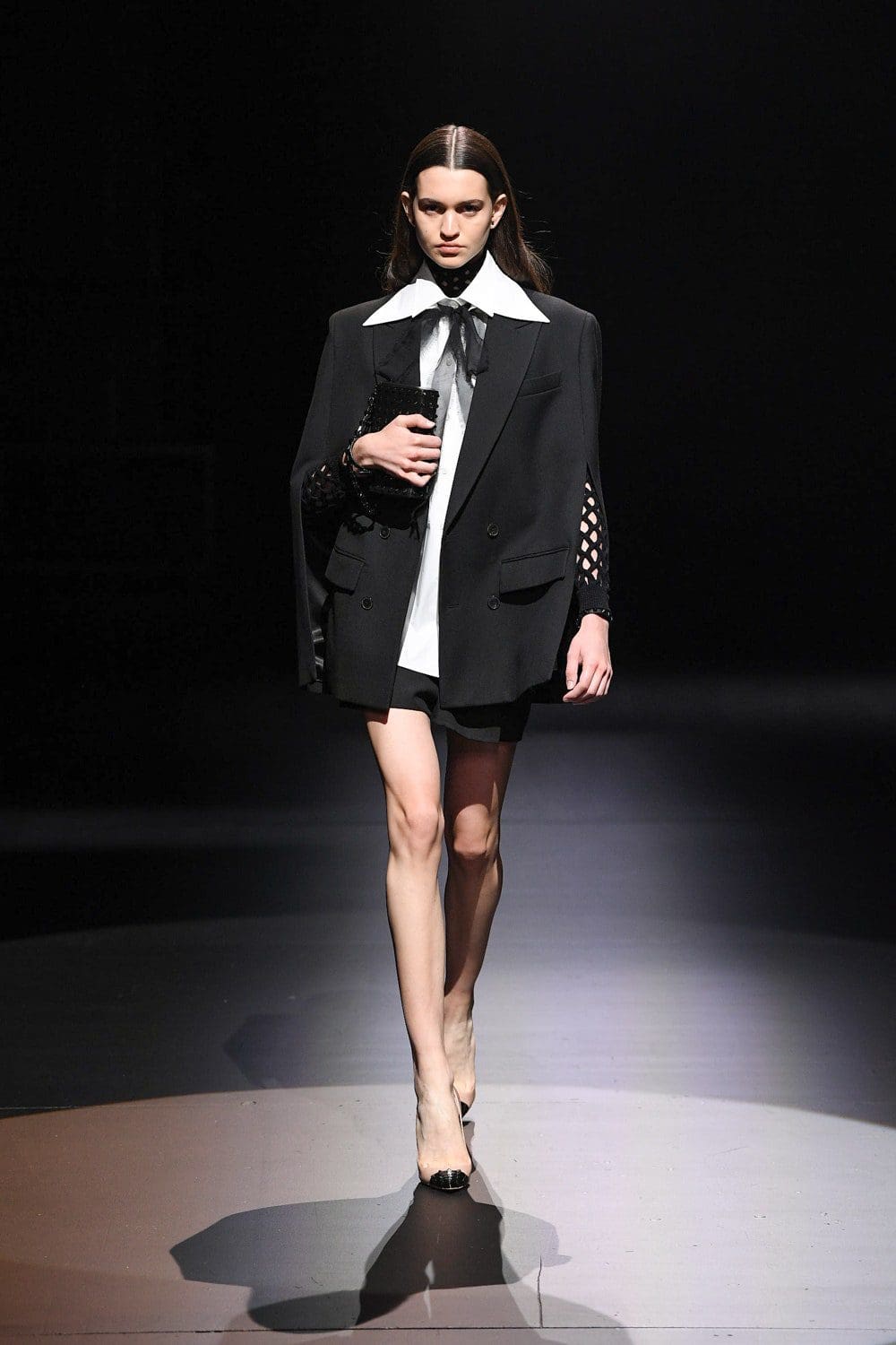 Valentino von Pierpaolo Piccioli Herbst Winter 2021-2022 Mailand. RUNWAY MAGAZIN