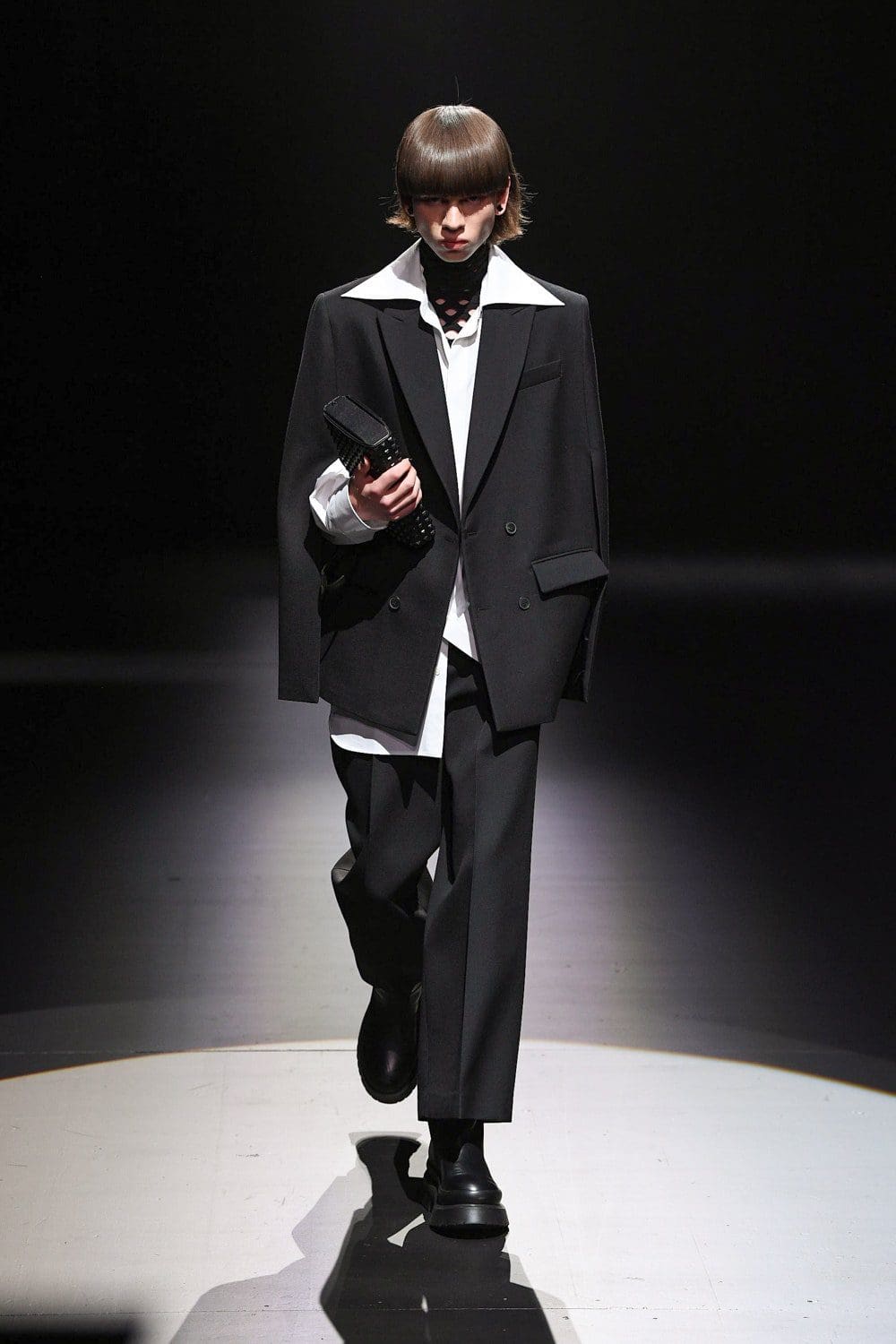 Valentino von Pierpaolo Piccioli Herbst Winter 2021-2022 Mailand. RUNWAY MAGAZIN