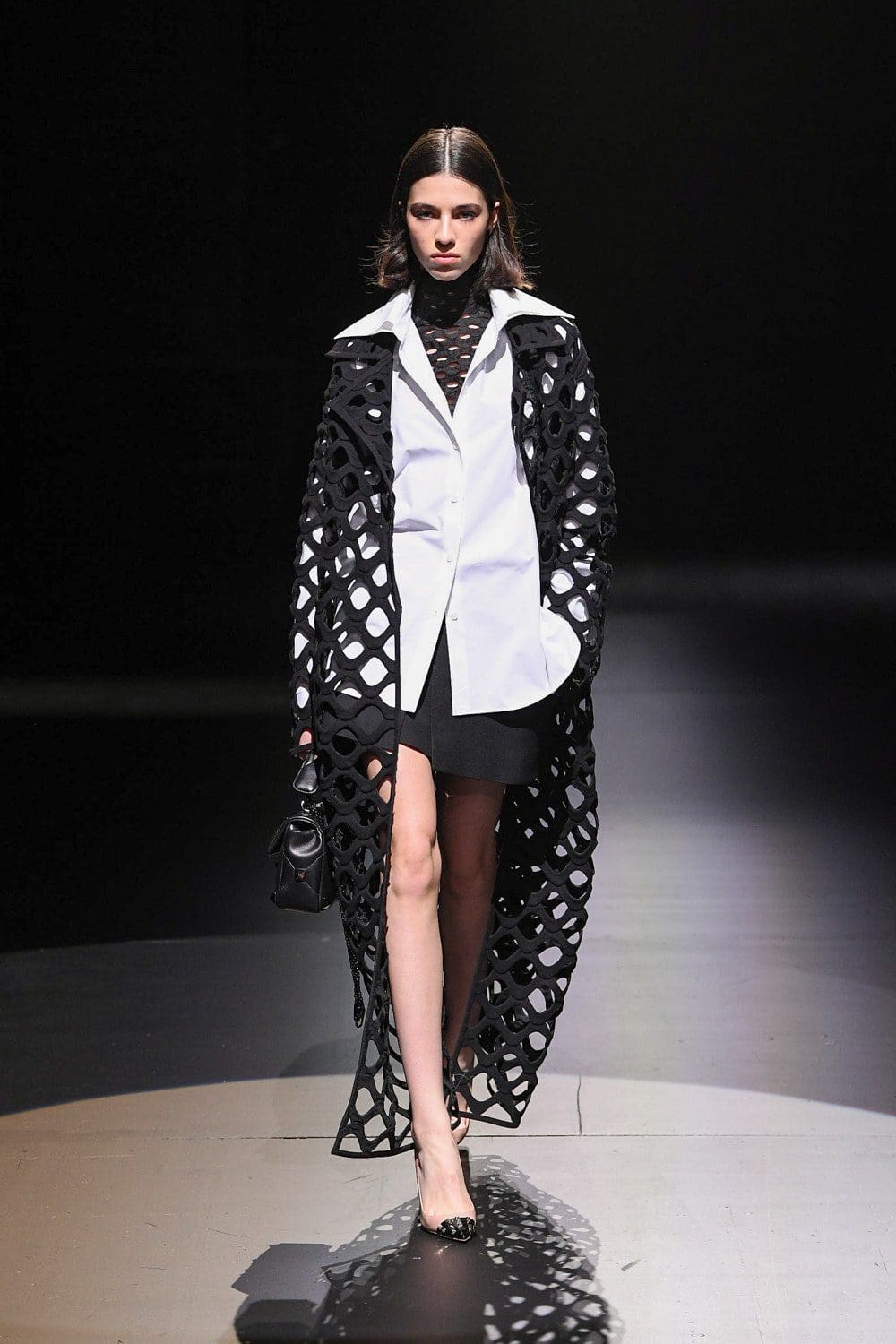 Valentino von Pierpaolo Piccioli Herbst Winter 2021-2022 Mailand. RUNWAY MAGAZIN