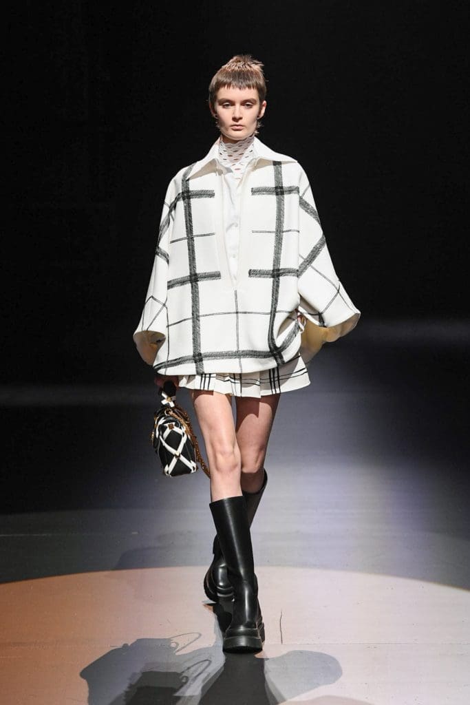 Valentino by Pierpaolo Piccioli Fall Winter 2021-2022 Milan. RUNWAY MAGAZINE