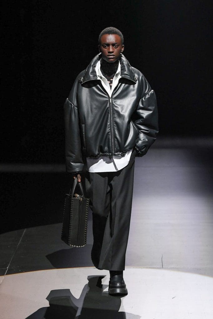 Valentino by Pierpaolo Piccioli Fall Winter 2021-2022 Milan. RUNWAY MAGAZINE