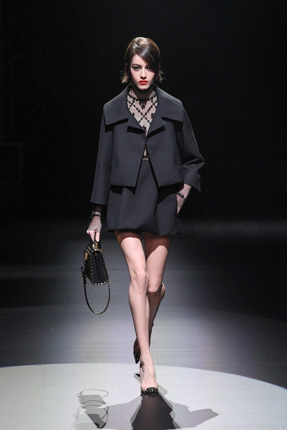 Valentino von Pierpaolo Piccioli Herbst Winter 2021-2022 Mailand. RUNWAY MAGAZIN