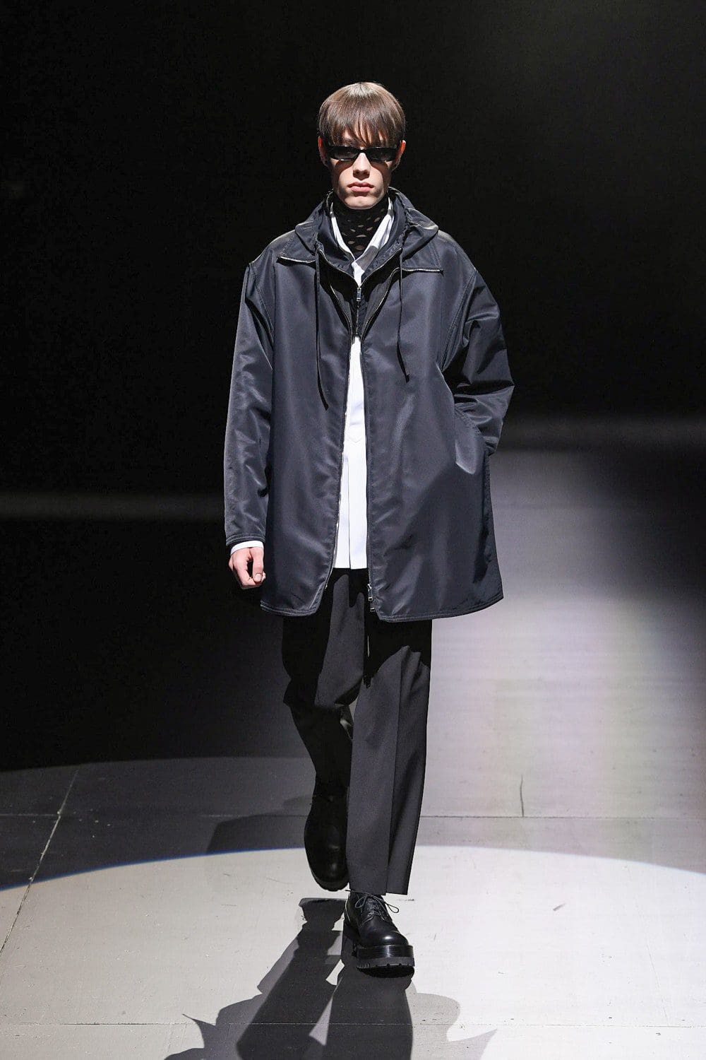 Valentino von Pierpaolo Piccioli Herbst Winter 2021-2022 Mailand. RUNWAY MAGAZIN