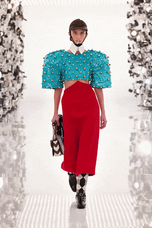 グッチ100周年-2021年から2022年秋まで RUNWAY マガジン