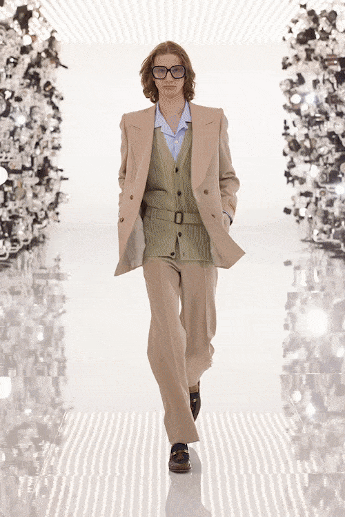 グッチ100周年-2021年から2022年秋まで RUNWAY マガジン