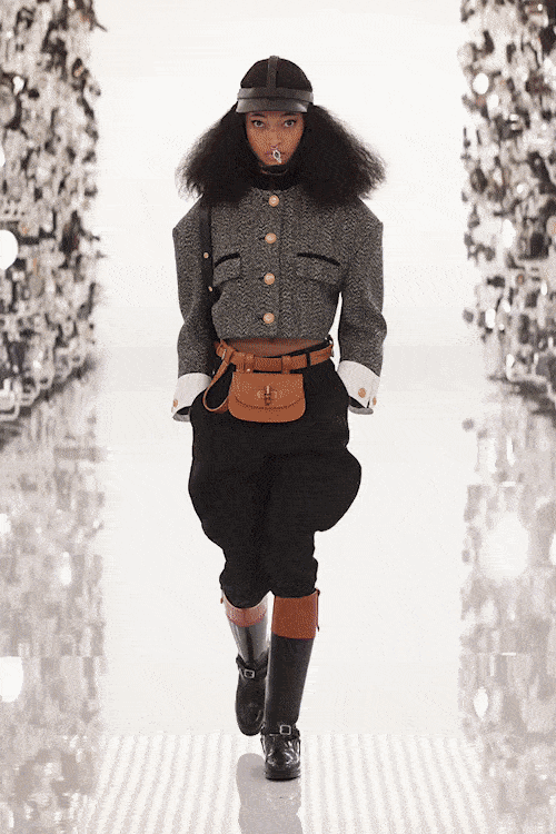グッチ100周年-2021年から2022年秋まで RUNWAY マガジン
