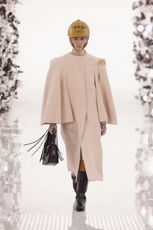 グッチ100周年-2021年から2022年秋まで RUNWAY マガジン