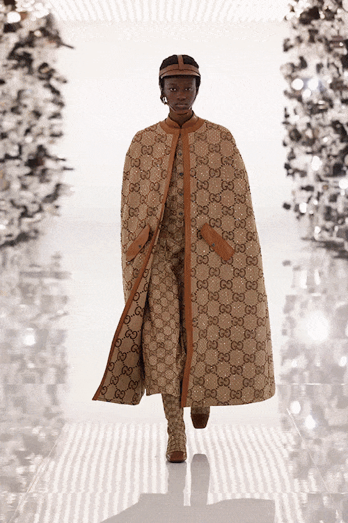 グッチ100周年-2021年から2022年秋まで RUNWAY マガジン