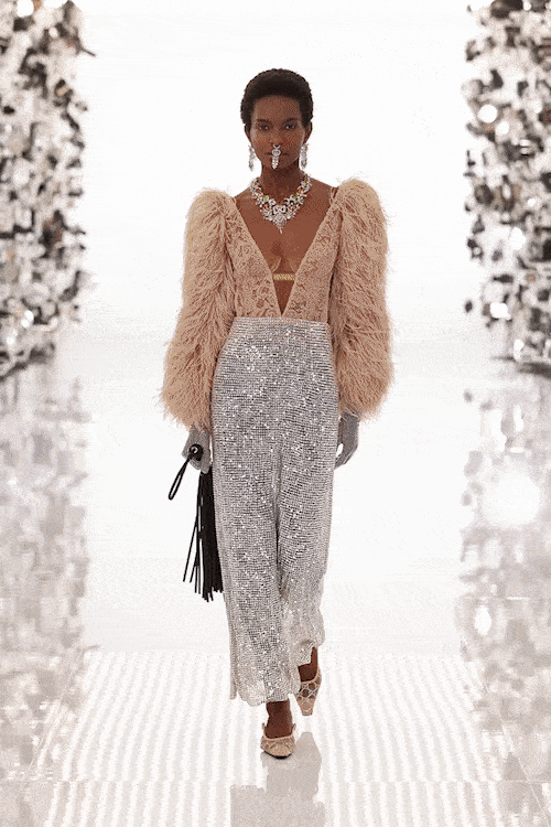グッチ100周年-2021年から2022年秋まで RUNWAY マガジン