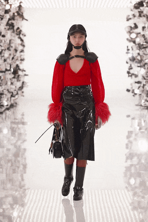 グッチ100周年-2021年から2022年秋まで RUNWAY マガジン