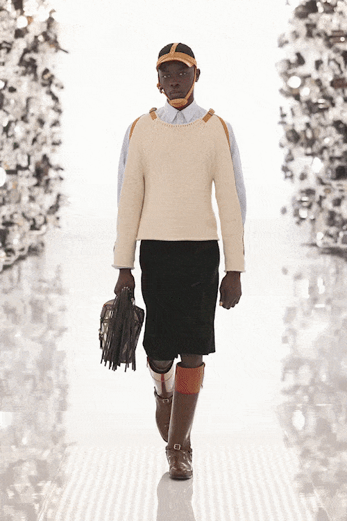 グッチ100周年-2021年から2022年秋まで RUNWAY マガジン