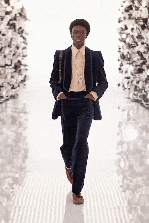 グッチ100周年-2021年から2022年秋まで RUNWAY マガジン