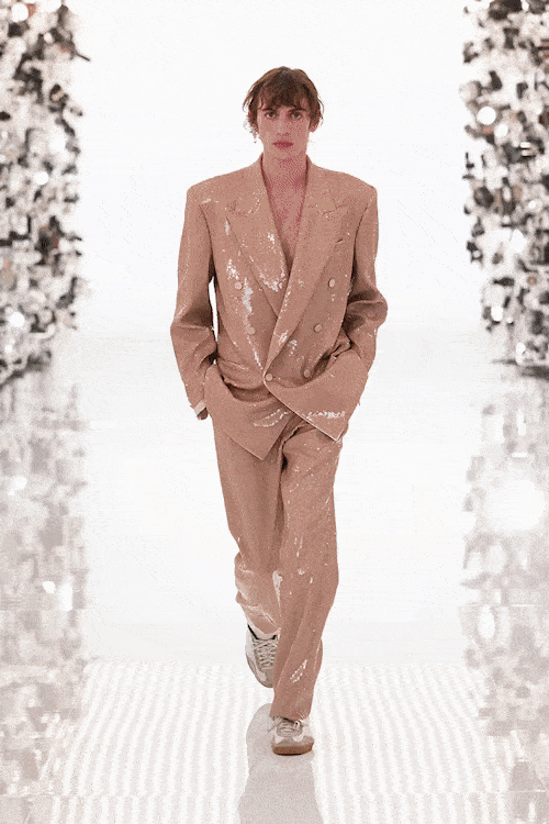 グッチ100周年-2021年から2022年秋まで RUNWAY マガジン