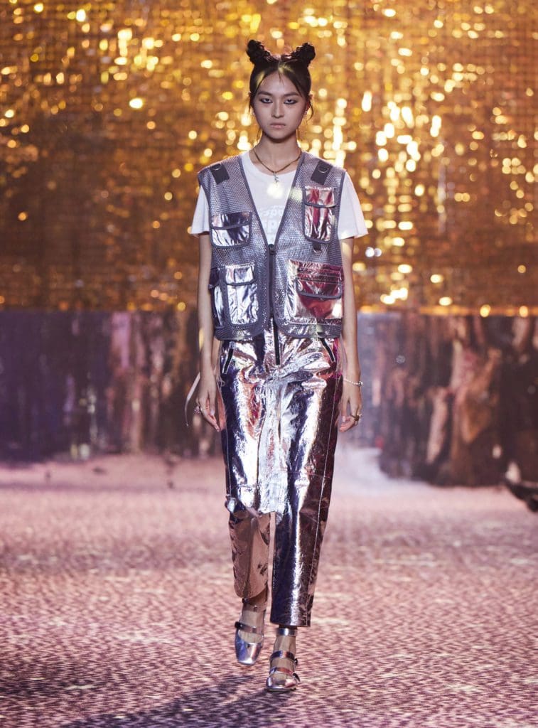 Dior Fall 2021 Shanghai by RUNWNAY MAGAZINE