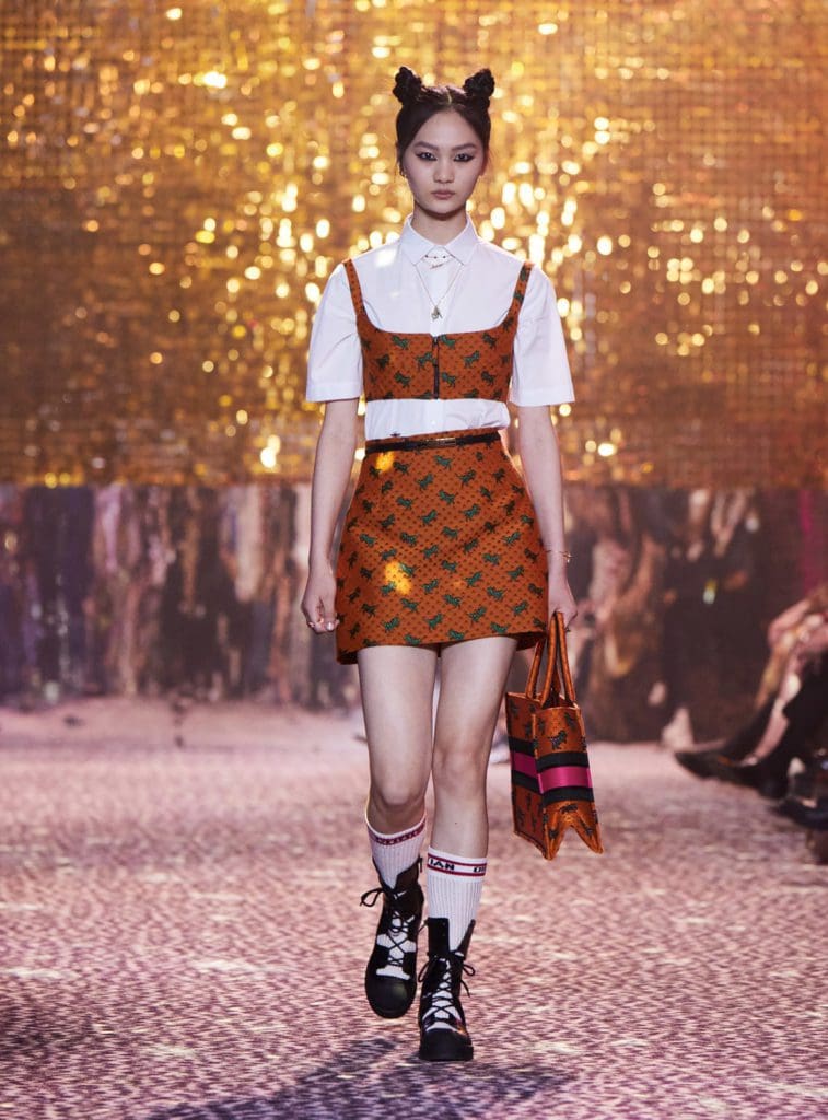 Dior Fall 2021 Shanghai by RUNWNAY MAGAZINE