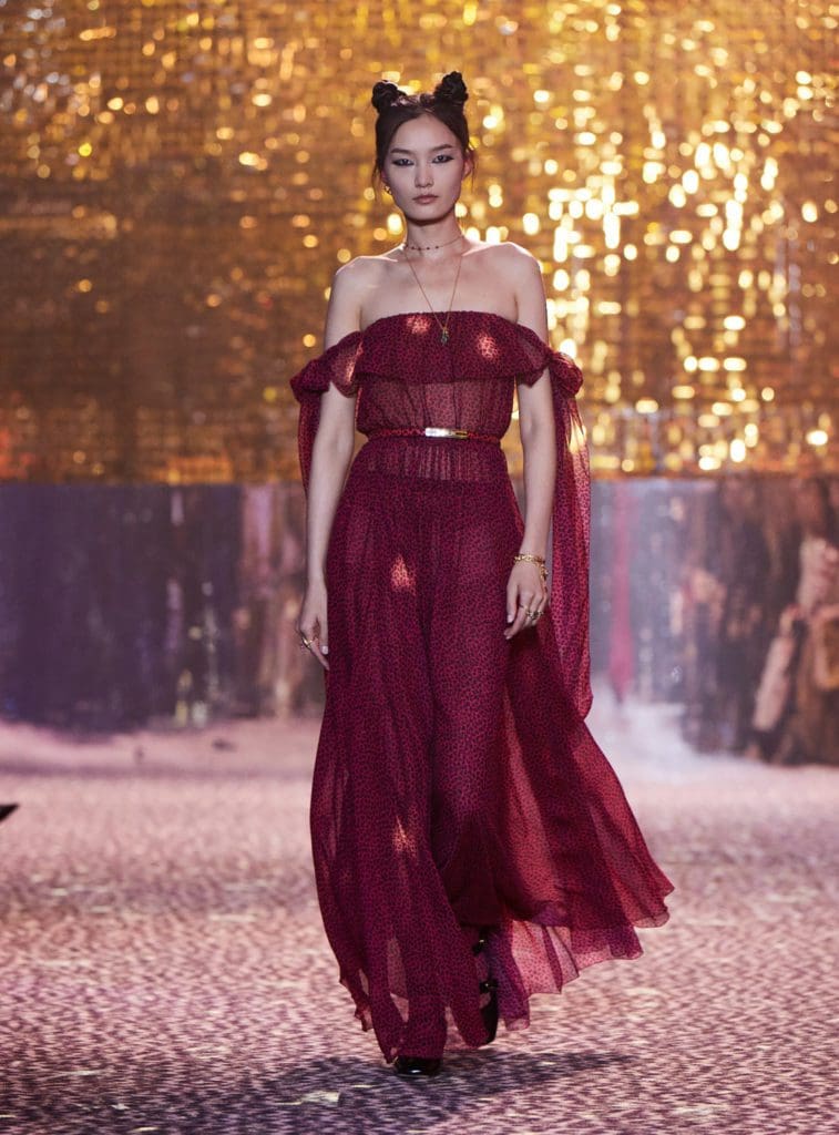 Dior Fall 2021 Shanghai by RUNWNAY MAGAZINE
