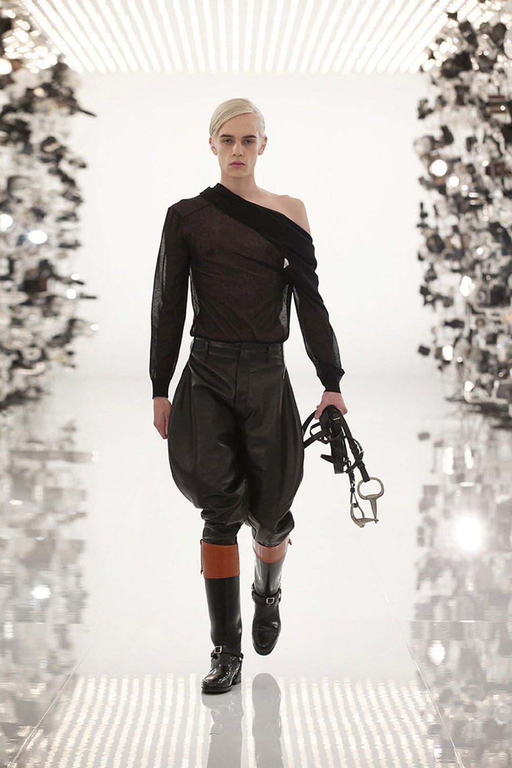 Gucci 100 years Anniversary - Fall 2021-2022 by RUNWAY MAGAZINE