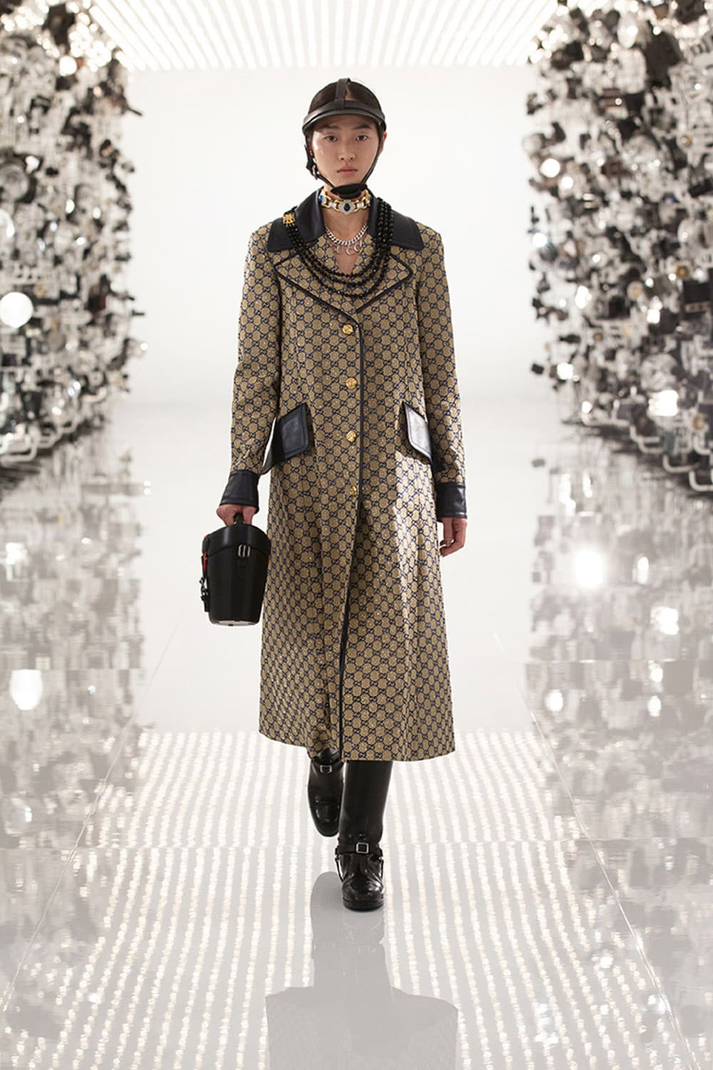 Gucci 100 years Anniversary - Fall 2021-2022 by RUNWAY MAGAZINE