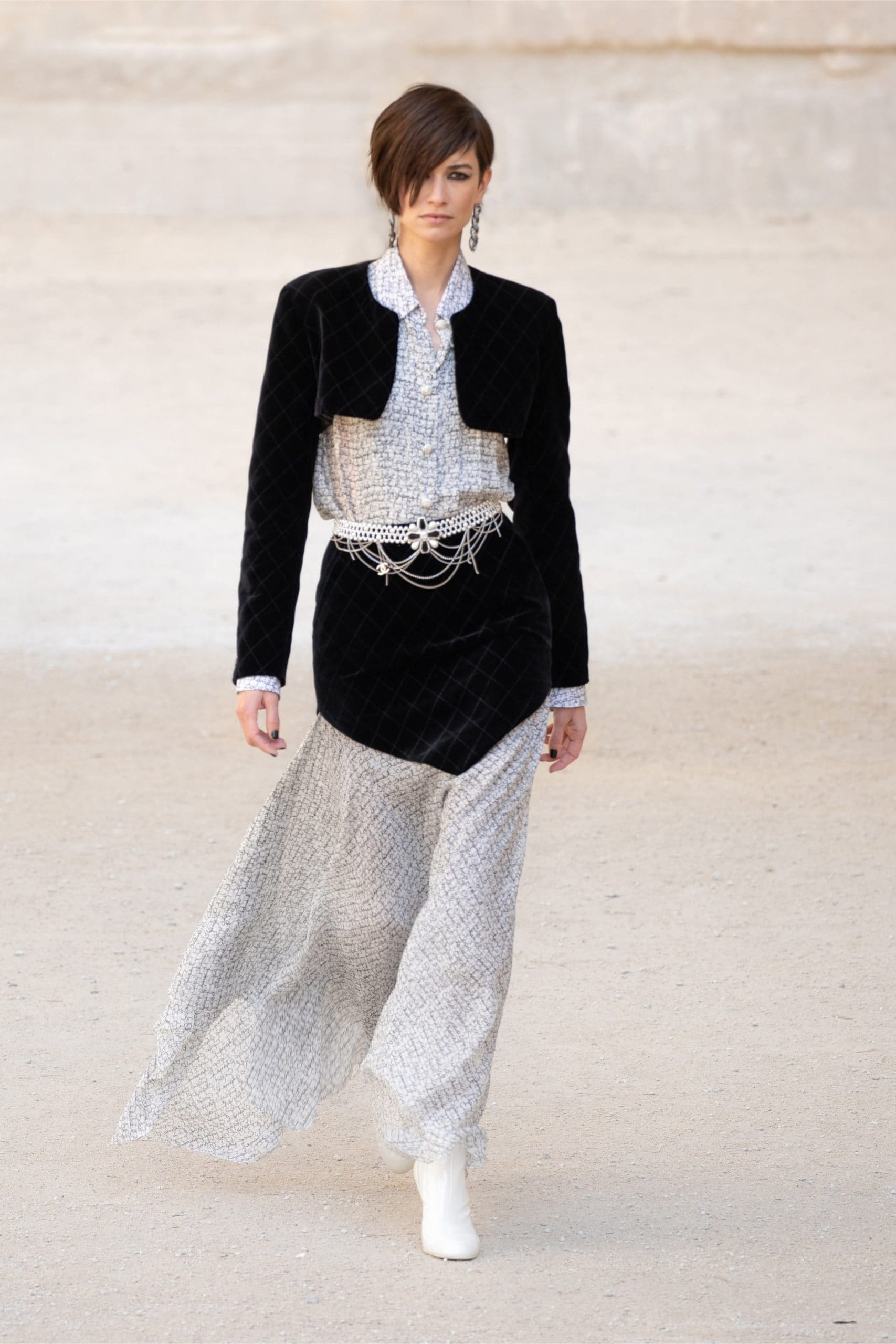シャネルリゾート2022クルーズ RUNWAY マガジン