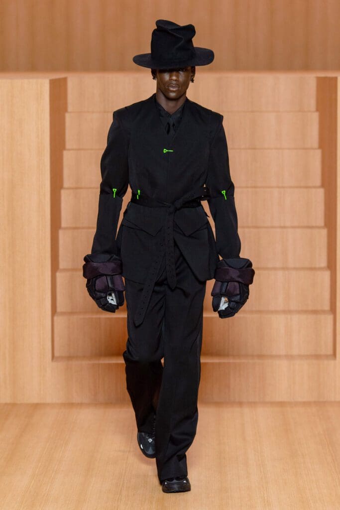 Louis Vuitton Spring Summer 2022 Men by RUNWAY MAGAZINE