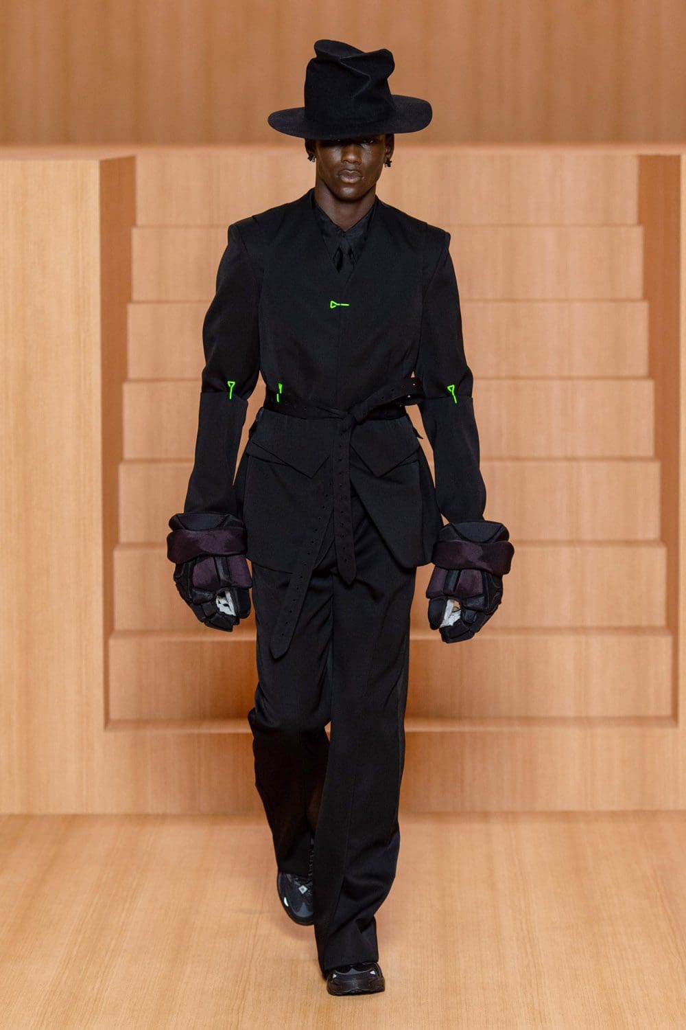 Louis Vuitton Spring Summer 2022 Men by RUNWAY MAGAZINE