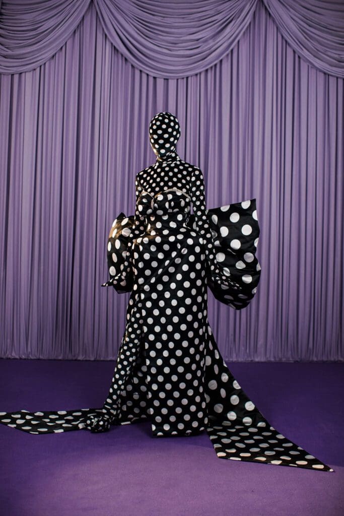 Richard Quinn Fall Winter 2021-2022 by RUNWAY MAGAZINE