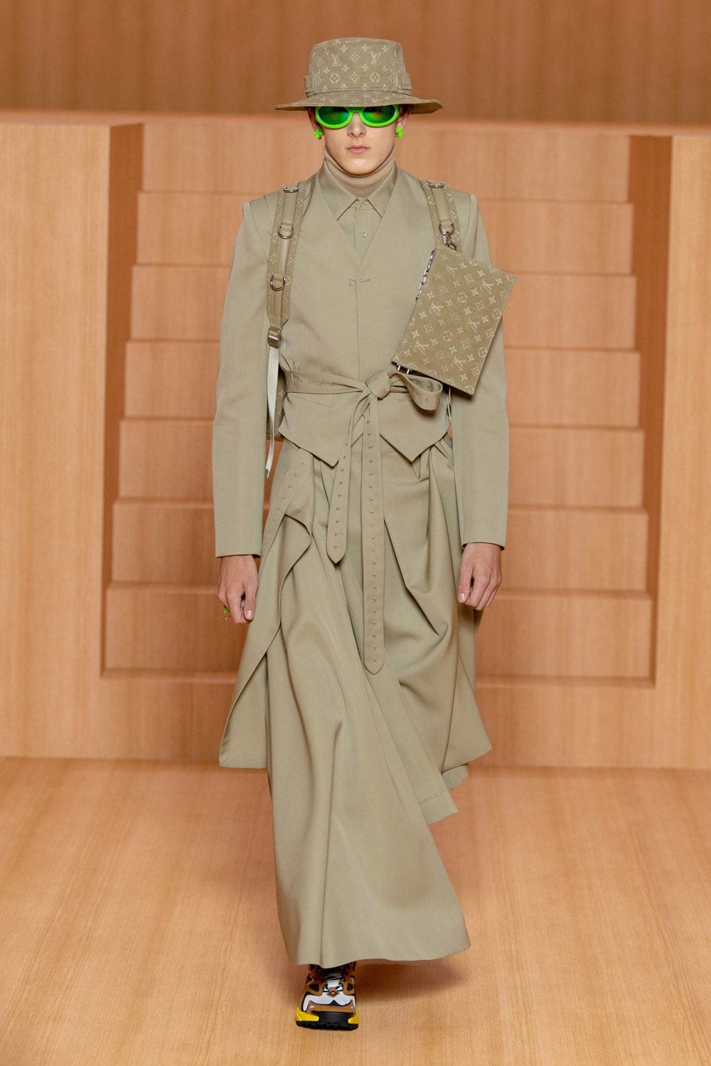 Louis Vuitton Spring Summer 2022 Men by RUNWAY MAGAZINE