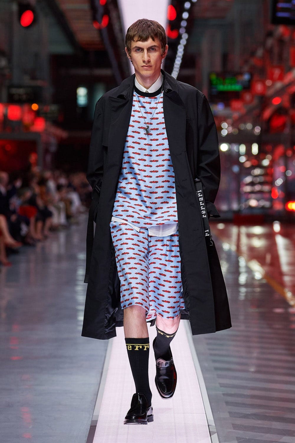 Ferrari First Fashion Show Primavera Verano 2022 por RUNWAY REVISTA
