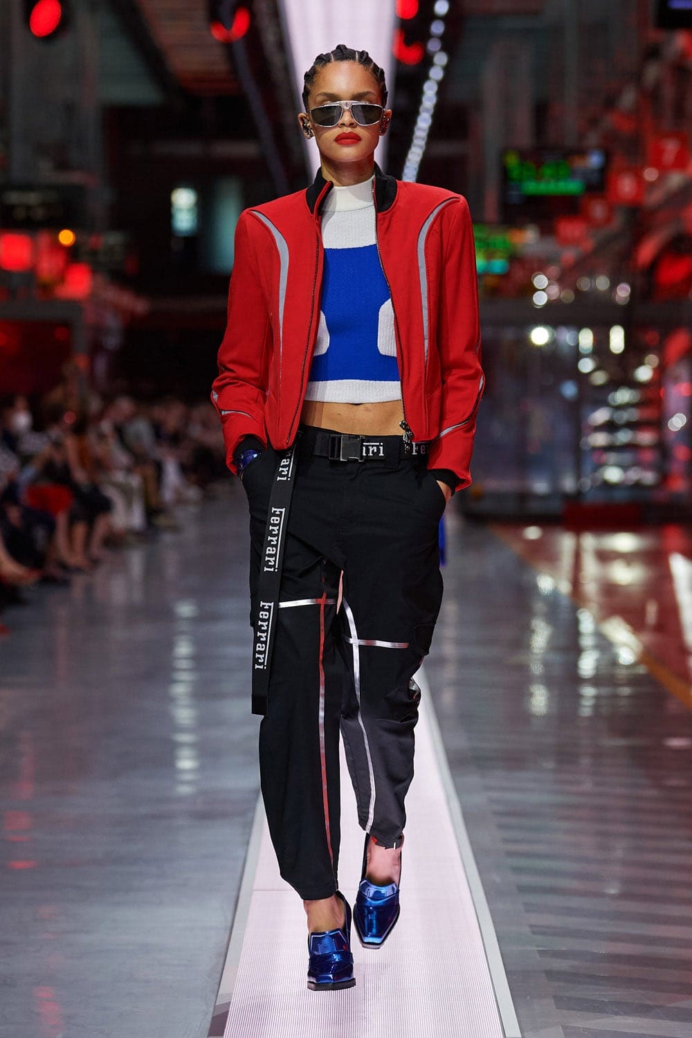 Ferrari First Fashion Show Primavera Verano 2022 por RUNWAY REVISTA