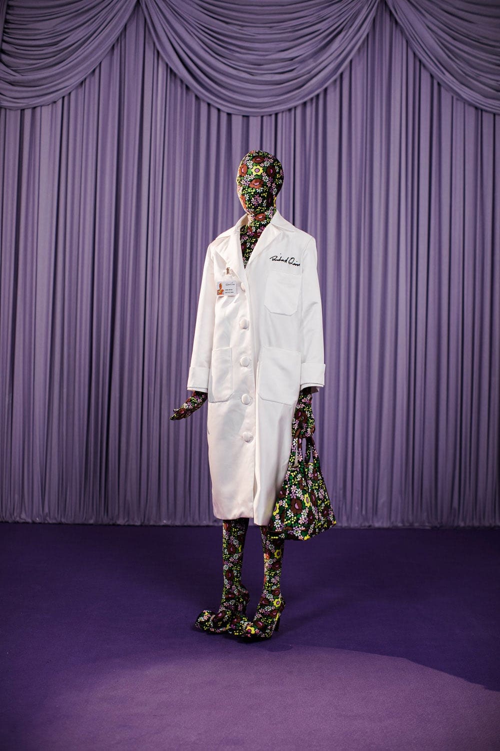 Richard Quinn Automne Hiver 2021-2022 par RUNWAY MAGAZINE
